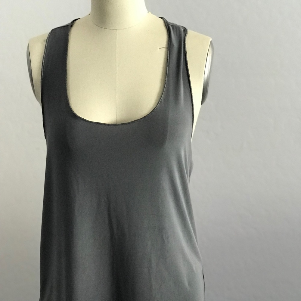 Onzie yoga singlet grey gray